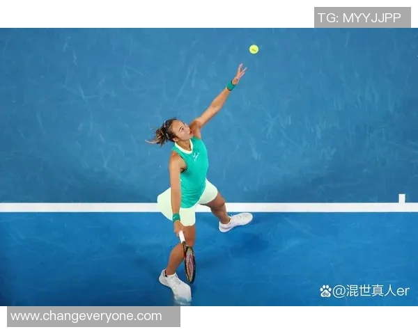 水晶球中的足球明星梦幻之旅揭示他们的辉煌与挑战