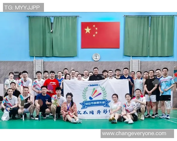 羽毛球战术解析:深入探讨上海羽毛球队的灵活转换体系与实战应用
