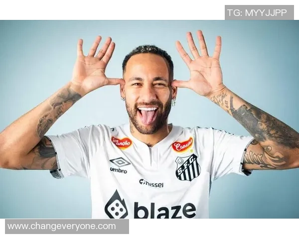 内马尔新发型引热议足球明星染发背后的时尚潮流与个人风格探索